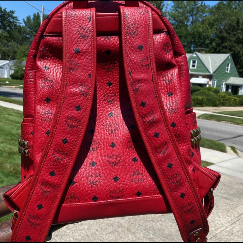 Red MCM Stark Backpack - Picture 3 of 5